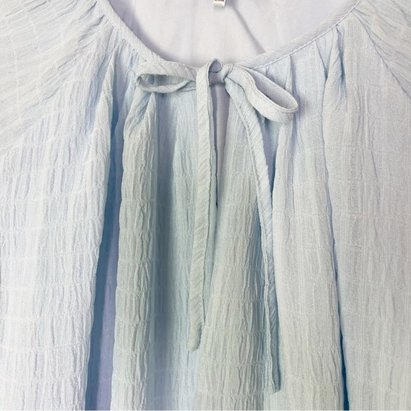 New Wayf Nordstrom Pastel Blue Crepe Blouson Sleeve Bubble Hem Cropped Blouse M - Picture 4 of 8